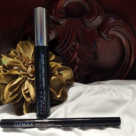 Bundle Clinique high Impact Mascara & Clinique Pretty Easy Liquid Eyelining Pen - Picture 1 of 5